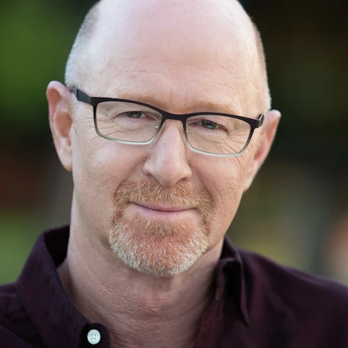 Aaron Lustig