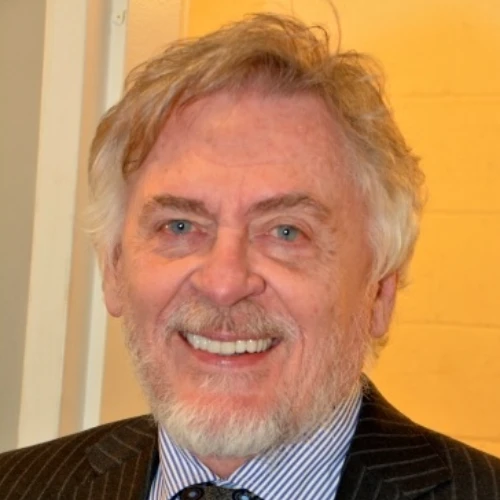 Daniel Davis