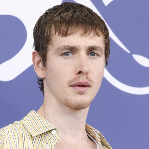 Harris Dickinson