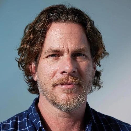 Jonathan Nolan