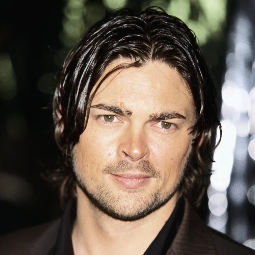 Karl Urban