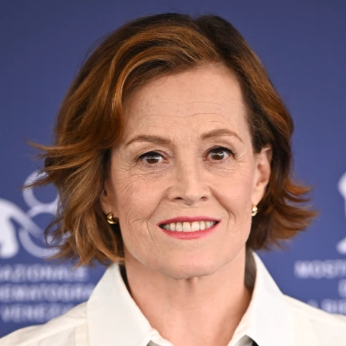 Sigourney Weaver